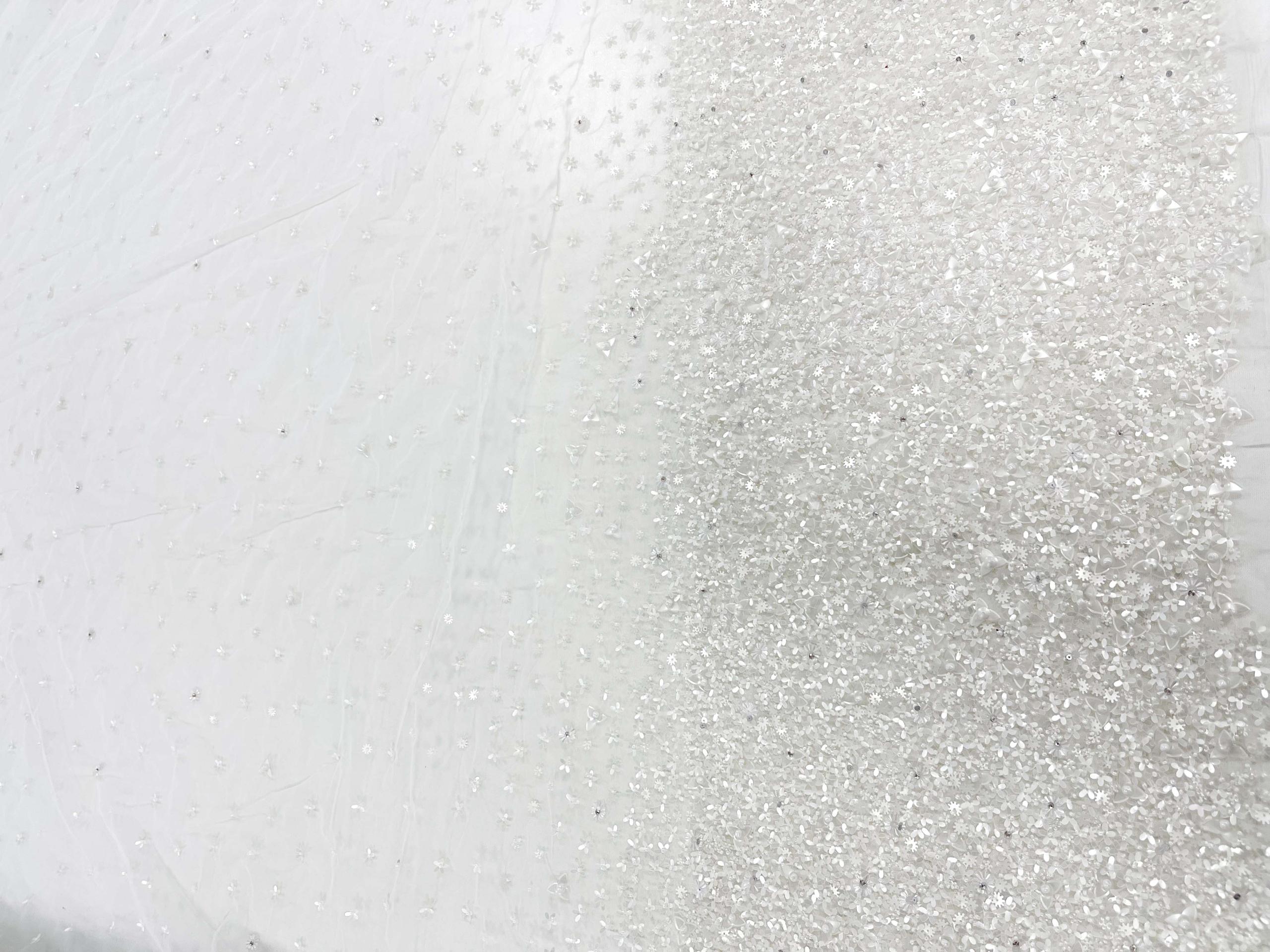 MI 15038 A - Dantelă / broderie alb ivory 3D cu mărgele și paiete - Ambar Textile